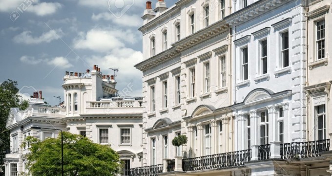7948714-Elegant-apartment-building-in-Notting-Hill-London--Stock-Photo-london-house-victorian